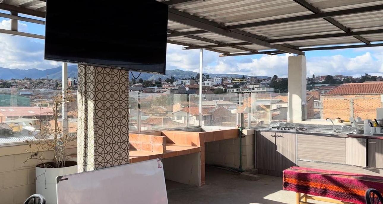 Hotel Las Americas クエンカ エクステリア 写真